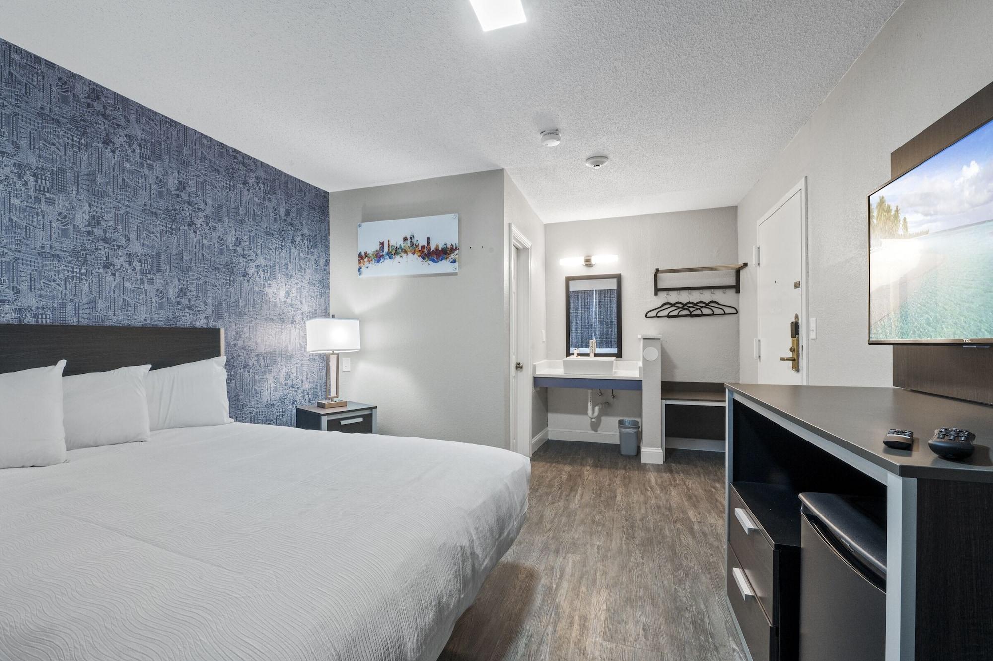 מלון Super 8 By Wyndham Watertown/Cambridge/Boston Area מראה חיצוני תמונה