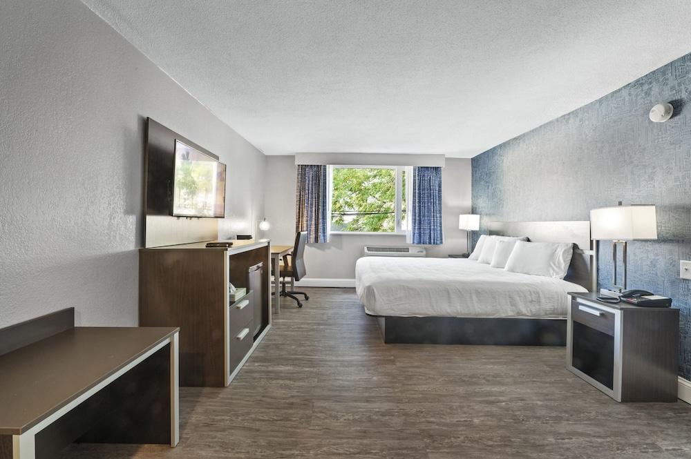 מלון Super 8 By Wyndham Watertown/Cambridge/Boston Area מראה חיצוני תמונה